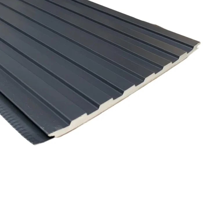 Siding Metal Vertical Negro DK  2.90x0.38