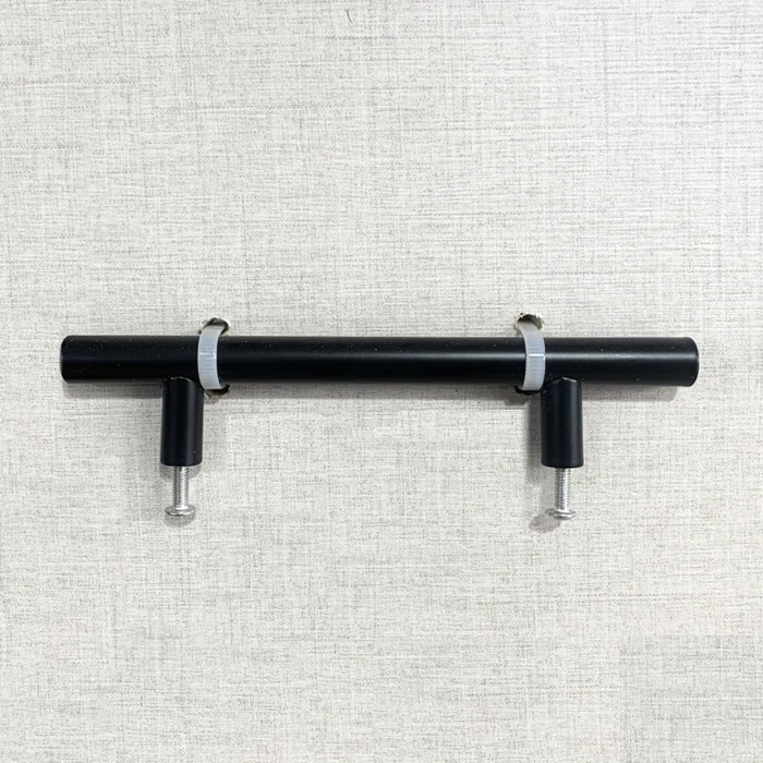 Caja 100 unidades Tirador MADRID Negro 160MM Genérica